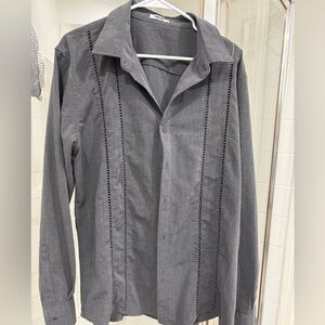 Men's Gray Button-Up Shirt